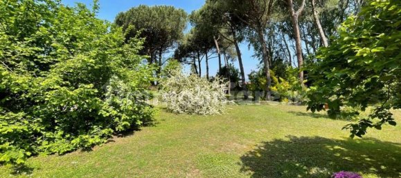 3 غرف نوم فيلا في Massa, Italy رقم 49408 21