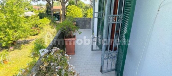 3 غرف نوم فيلا في Massa, Italy رقم 49408 17