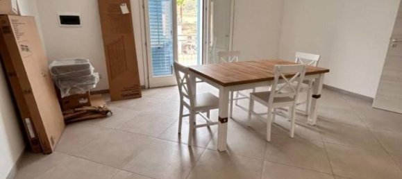 Квартира с 4 комнатами в Сан Вито Ло Капо, Италия № 83717 2