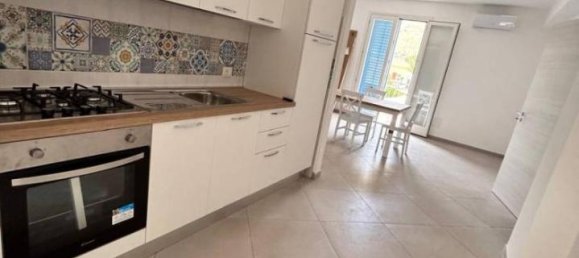 Квартира с 4 комнатами в Сан Вито Ло Капо, Италия № 83717 4