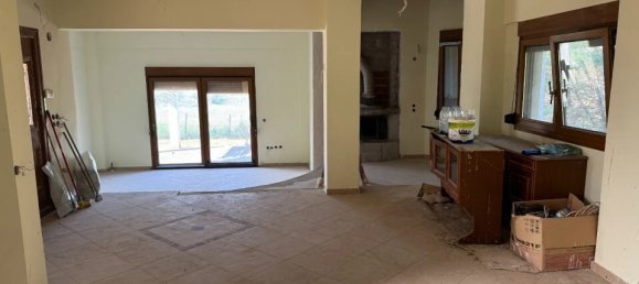 4-Zimmer Gewerbliche Immobilie in Thessaloniki, Greece, Nr. 52976 6