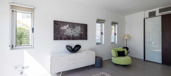 3 bedrooms Villa in Pegeia, Cyprus No. 16085 11