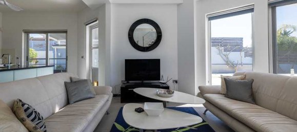 3 bedrooms Villa in Pegeia, Cyprus No. 16085 8