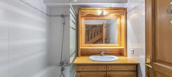 4 غرف نوم شقة في Les Belleville, France رقم 1053 9