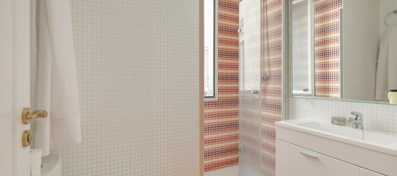 5 bedrooms Apartment in Granada, Spain No. 170824 14