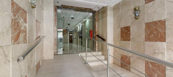 5 bedrooms Apartment in Granada, Spain No. 170824 27