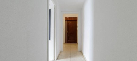 5 bedrooms Apartment in Granada, Spain No. 170824 18