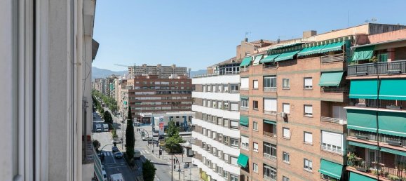 5 bedrooms Apartment in Granada, Spain No. 170824 28