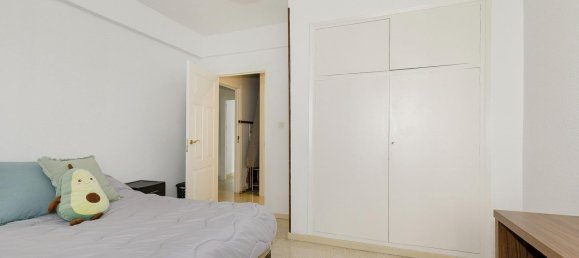 5 bedrooms Apartment in Granada, Spain No. 170824 16