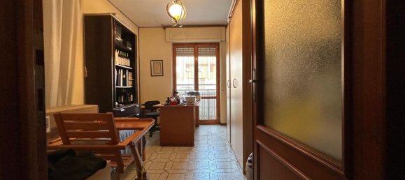 Apartamento de 4 habitaciónes en Sassari, Italy No. 160683 16