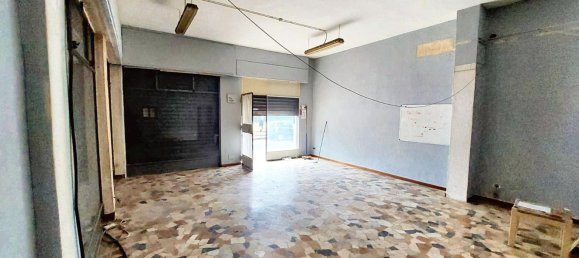 Коммерческая недвижимость с 1 комнатой в Пьольтелло, Италия № 71100 5