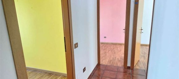 5 rooms Apartment in Pesaro, Italy No. 1820 18