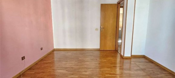 5 rooms Apartment in Pesaro, Italy No. 1820 21