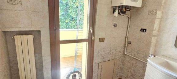 5 rooms Apartment in Pesaro, Italy No. 1820 15