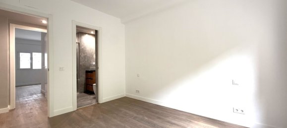 4 bedrooms Apartment in Madrid, Spain No. 173795 24