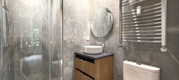 4 bedrooms Apartment in Madrid, Spain No. 173795 25