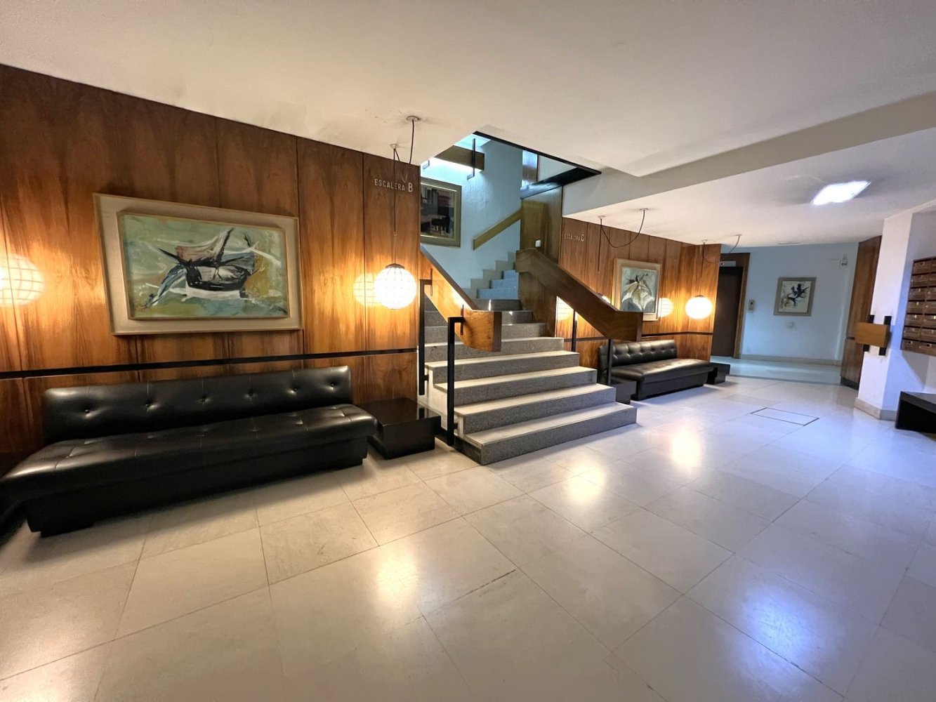 4 bedrooms Apartment in Madrid, Spain No. 173795