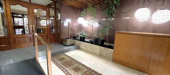 4 bedrooms Apartment in Madrid, Spain No. 173795 3