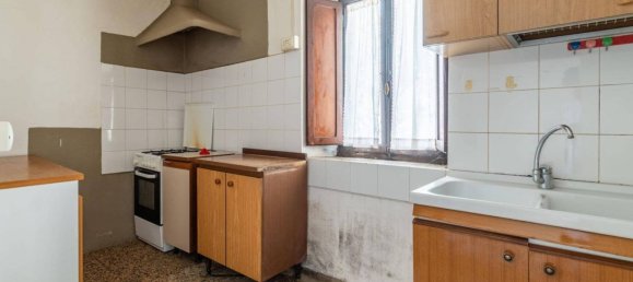 Casa T2 em Castelnuovo di Val di Cecina, Italy N.º 133280 10