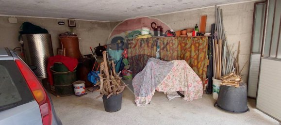 3 Schlafzimmer Haus in Endine Gaiano, Italy, Nr. 327951 48