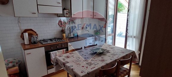3 Schlafzimmer Haus in Endine Gaiano, Italy, Nr. 327951 42