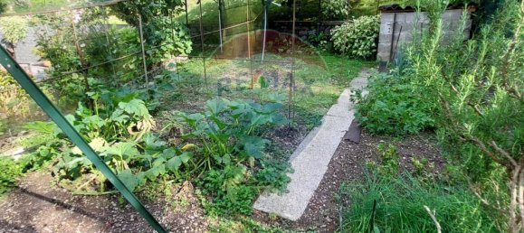 3 Schlafzimmer Haus in Endine Gaiano, Italy, Nr. 327951 21