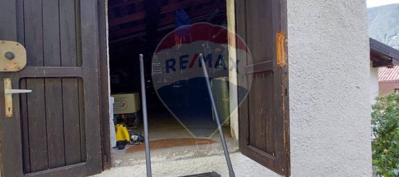 3 Schlafzimmer Haus in Endine Gaiano, Italy, Nr. 327951 24