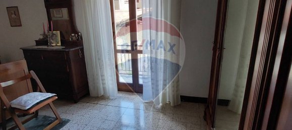 3 Schlafzimmer Haus in Endine Gaiano, Italy, Nr. 327951 32