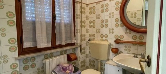 Villa de 9 habitaciónes en Lucca, Italy No. 13875 12