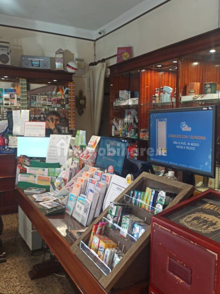 Propriété commerciale à Rome, Italy 35m² No. 305727