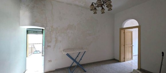 3 rooms Apartment in San Paolo di Civitate, Italy No. 142085 3