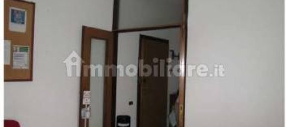 Oficina de 3 habitaciónes en Milan, Italy No. 327548 5