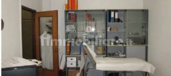 Oficina de 3 habitaciónes en Milan, Italy No. 327548 11