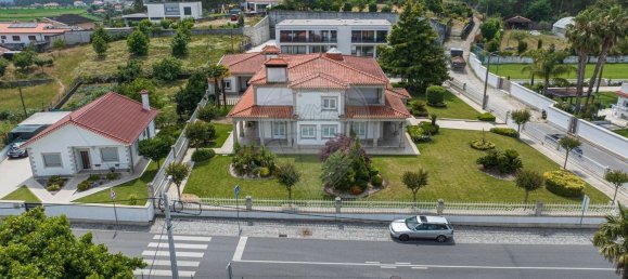 4 Schlafzimmer Haus in Remelhe, Portugal, Nr. 199389 14