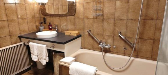 Коммерческая недвижимость с 10 комнатами в Ашбах-Маркт, Австрия № 243455 10