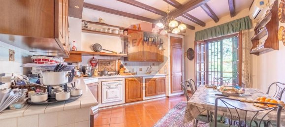 Villa de 8 habitaciónes en Rome, Italy No. 41212 41