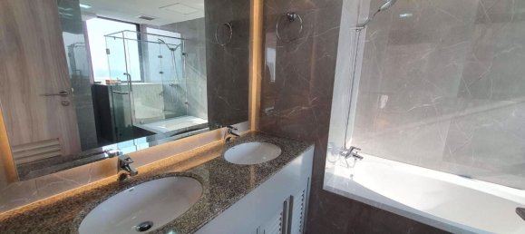 3 bedrooms Condo in Khlong Toei, Thailand No. 4543 14