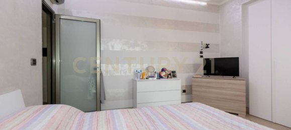 2 Schlafzimmer Wohnung in Catania, Italy, Nr. 335956 32
