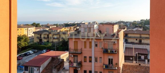 2 Schlafzimmer Wohnung in Catania, Italy, Nr. 335956 33