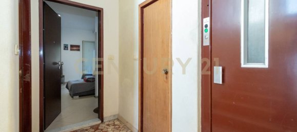2 Schlafzimmer Wohnung in Catania, Italy, Nr. 335956 7