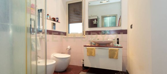 2 Schlafzimmer Wohnung in Catania, Italy, Nr. 335956 15