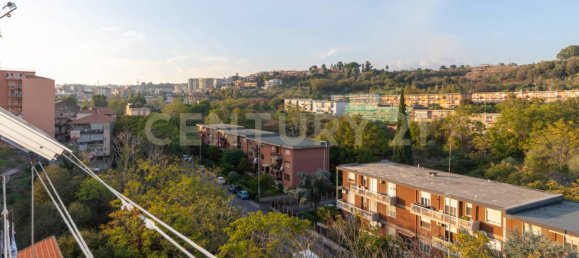 2 Schlafzimmer Wohnung in Catania, Italy, Nr. 335956 26