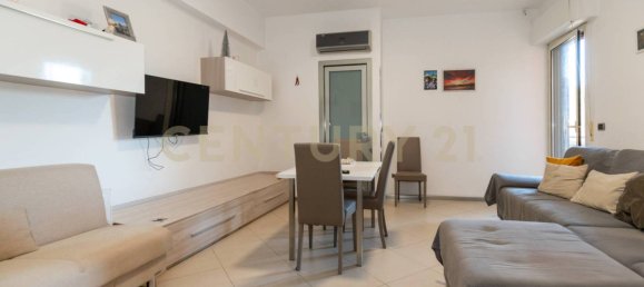2 Schlafzimmer Wohnung in Catania, Italy, Nr. 335956 12