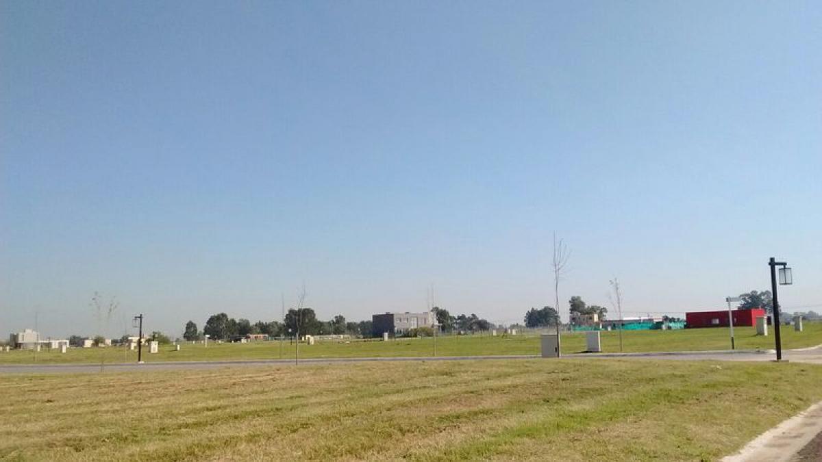  Land in Ezeiza, Argentina No. 45463