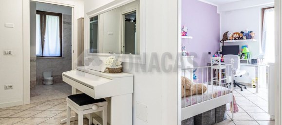 4 rooms Apartment in Samarate, Italy No. 262459 21