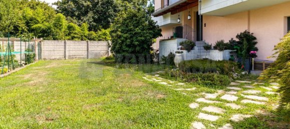 4 rooms Apartment in Samarate, Italy No. 262459 3