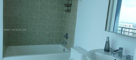 1 chambre propriété commerciale à louer à Miami, Miami-Dade, Florida, USA № 614611 13