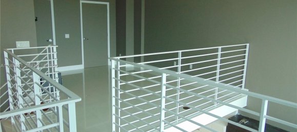 1 chambre propriété commerciale à louer à Miami, Miami-Dade, Florida, USA № 614611 10