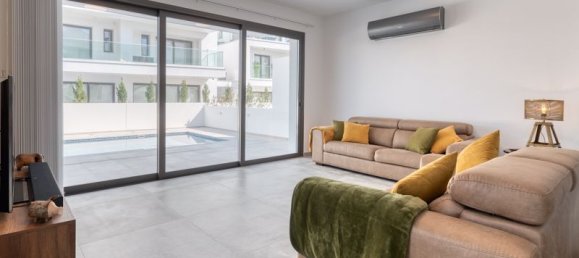 5 bedrooms Villa in Livadia, Cyprus No. 9446 8