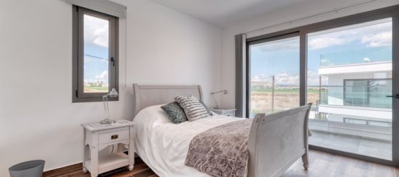 5 bedrooms Villa in Livadia, Cyprus No. 9446 12